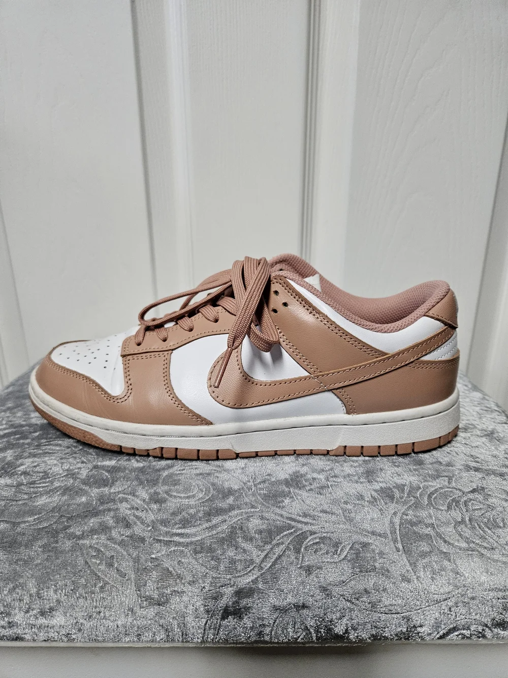 Nike Women's Low-Top Dunk Sneakers in Rose Tan and White